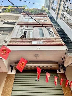 Nhà xây kiên cố gần Cầu Diễn - Trịnh Văn Bô - chỉ nhô 5 Tỷ