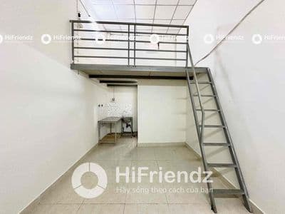Duplex gác cao nhận xe điện - đi bộ qua Đại Học Hồng Bàng CV Đầm Sen