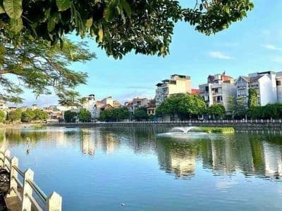 Nhà Bồ Đề, Long Biên, 45m2, 5 tầng, 9.xx tỷ