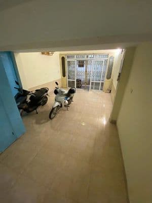 Cho thuê nhà 45m2 x 4.5 tầng, Phường Phúc Xá, Ba Đình