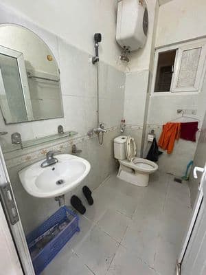 Cho thuê nhà ngõ 148 Dương Quảng Hàm, Cầu Giấy - 11 triệu