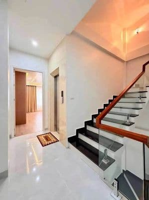 Bán nhà Khu ĐTM Định Công, 80m2, mặt đường kinh doanh, thang máy