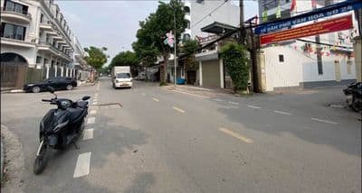 Bán đất 50m2 Đông Anh, đối diện Happy Land