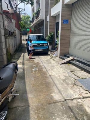 Cho thuê nhà 5 tầng nguyên căn Tân Thụy, Long Biên
