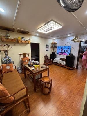 Bán Tập thể Bách Khoa view sân chơi, 45m2, gần ĐH lớn
