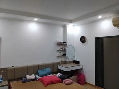 Nhà dân xây, ô tô đỗ cửa, Tứ Hiệp, 51m², 5 tầng