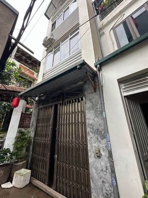 Nhà Vĩnh Quỳnh, 40m², 3 tầng, 3 ngủ