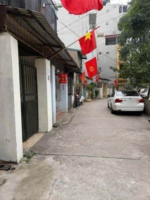 Bán nhà Ngũ Hiệp, Thanh Trì, 40m2, 5 tầng, 4.5 tỷ