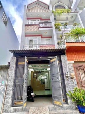 Nhà 3 tấm. 1 sẹc hương lộ 2…hẻm xe hơi