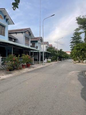 Bán biệt thự Mỹ Phước 2, Bình Dương, giá 4 tỷ