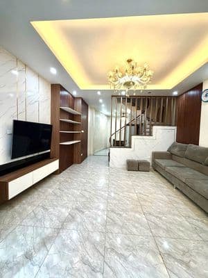 Cho thuê nhà riêng 42m2 Phú Diễn, Bắc Từ Liêm mới đẹp