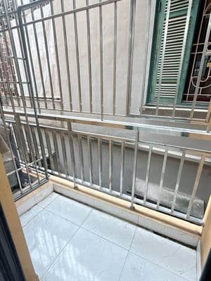 Cho thuê căn hộ full nội thất, thang máy, ban công, k chung chủ