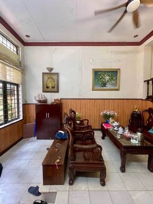 Bán nhà đẹp 72m2 mặt tiền 4m, sát phố Kim Đồng, Hoàng Mai