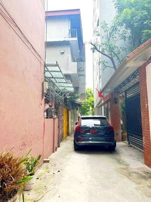 Bán nhà 45m2 Hai Bà Trưng, ô tô đỗ cửa, kinh doanh tốt