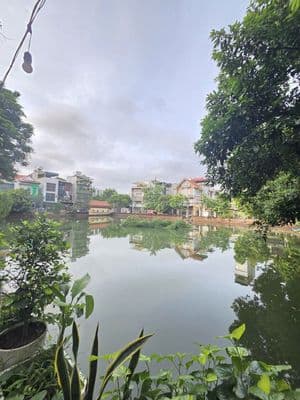 Bán nhà Phân lô Vĩnh Hưng, view hồ, ô tô đỗ cửa, SĐCC, 38m2, 7.x tỷ