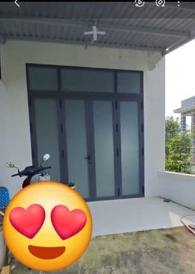 Nhà mới, cách tỉnh lộ 826 chỉ 50 mét