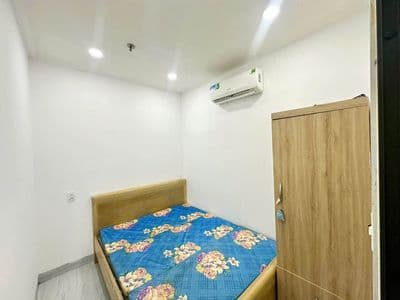 Căn hộ 2PN full nội thất gần Sân Bay