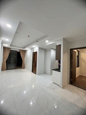 Bán lỗ căn 2PN có ban công - Opal Skyline