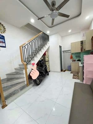 9 chủ Cần Bán nhà mới xây dựng