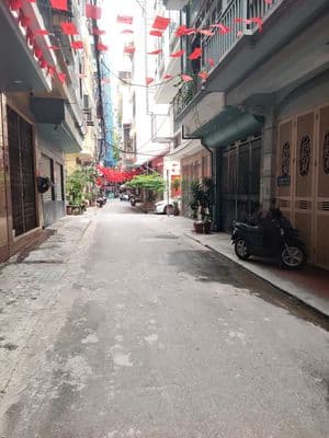 Nhà 5 tầng đồ đẹp – ô tô tránh – phân lô hoàng quốc việt – 55m² – 21tr