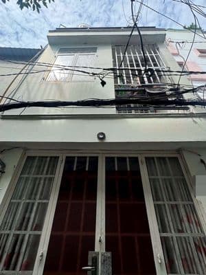 Bán nhà nhỏ trung tâm Gò Vấp, 2 tầng, 2 phòng ngủ, chỉ 2,5 tỷ