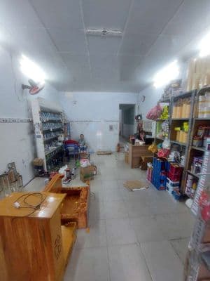 Cho thuê nhà Mặt tiền hẽm đường Phạm Hùng C1 DT.4×16, Nhà trệt 1Phòng