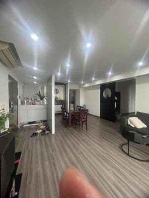 Cho thuê chung cư Oriental Plaza, Âu Cơ- 2PN, NTCB giá 11tr/th