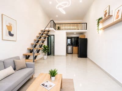 Cho Thuê Nhà Ngay CoopMart Nguyễn Kiệm, Lối đi riêng, Full Nội Thất