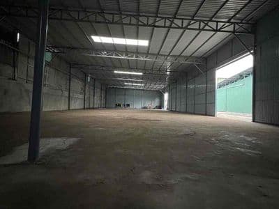 cho thuê kho xưởng dg cây cám VL B Bình chánh DT 900 m2 giá 45 tr