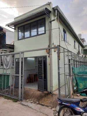 Cho thuê nhà 34m2, 3tr, đường Gò Cát, phường Phú Hữu, quận 9