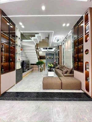 nhà 2 lầu 1 trệt Bình Chuẩn,Thuận An,đầy đủ nội thất,đường 7m đậu ô to
