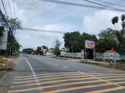 Chính chủ cho thuê đất mặt tiền đường trần văn trà