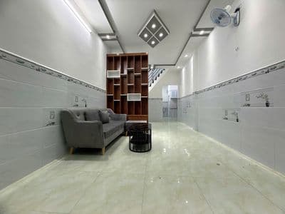 Sát mặt tiền - 2 tầng - đường minh phụng - 73m2 - quận 6 - chỉ hơn 3tỷ