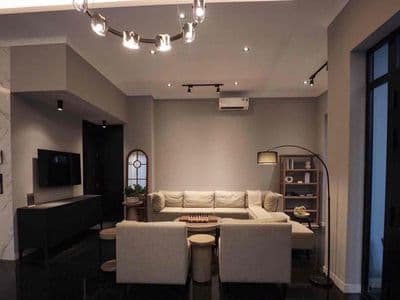 Villa Siêu Xịn 10x20m 3Lầu 4Pn.5WC Full Nội Thất Có Thang Máy