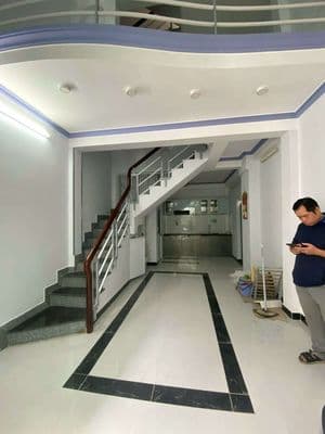 Cho thuê nhà trần phú q5 gần đại học sư phạm q5