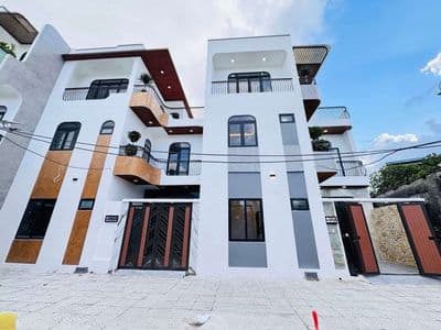 Nhà mới vào ở ngay đường Hùng Vương ngay chợ Cồn 56m hơn 4 tỷ