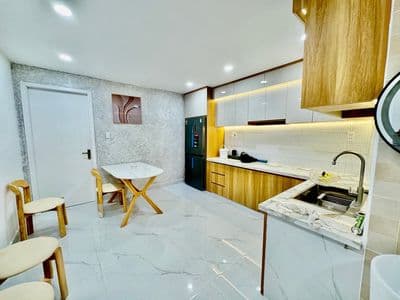 Chiều sâu 16m-5 tầng -6pn,5wc- hẻm 7 m-sổ đẹp nở hậu-giá 5.8 tỷ (tl)