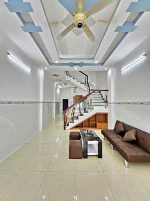 nhà 2 lầu 1 trệt Bình Chuẩn,Thuận An,Bình Dương.đường 7m vỉa hè