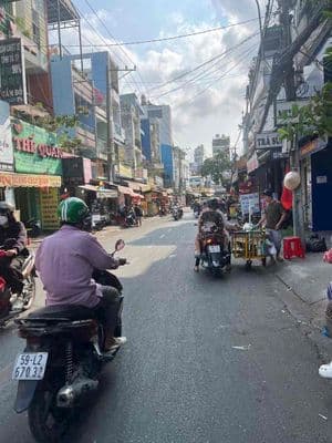 Nhà mặt tiền lê quyên giá tốt