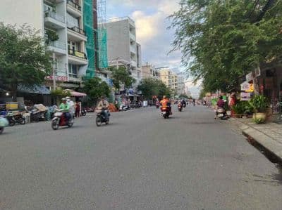 Nhà 3 tầng mtkd phạm văn bạch,đường 25m,có lề,ngay ga t3-metro,q.tb