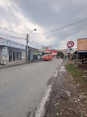 Bán đất mặt nguyễn thị ngâu. sát đỗ văn dậy