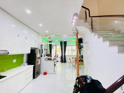 Nhà phố mega village khang điền - vòng xoay phú hữu q9 - full nt mới