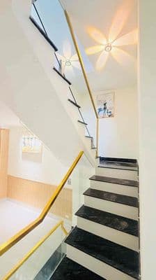 Chỉ có 49m2 4tầng 3 pn 4 wc