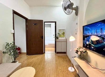 Hệ Thống Căn Hộ 1Pn Ban Công Cửa Sổ Thoáng Mát, Gần Ngã Tư Hàng Xanh