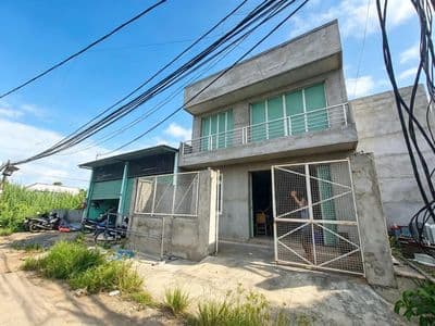 Bán nhà thô đinh đức thiện cmt 30m