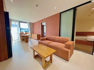 Siêu phẩm 2 phòng đầy đủ nội thất cao cấp ở trung tâm thành phố