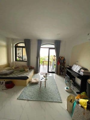 Studio tách bếp ngoài bancong full nội thất gần văn lang,iuh, nttu