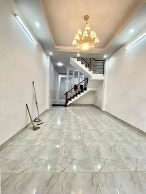 Nhà 4x15 2 Lầu 3PN Hẻm rộng - Đường Mã Lò/Bình Tân