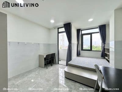 Căn hộ Ban công Full nội thất gần đh Tài chính Marketing, FPT, khu CNC