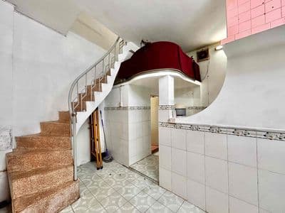 Nhà nguyên căn 3 lầu 3pn3wc có sân thượng ngay chợ hoà bình q5